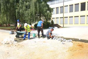 PRENOVA KOVAČEVE ULICE PRI OŠ CERKNICA 03 FOTO LJUBO VUKELIČ